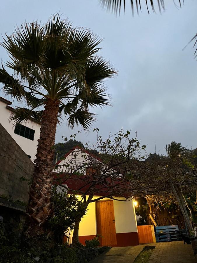 Waves Song - Cottage Porto Moniz Esterno foto
